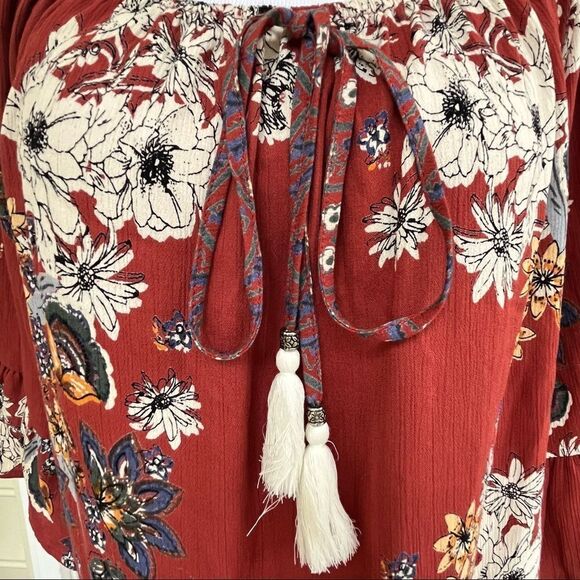 Lola P floral boho bell sleeve ruffle blouse M NWT - Picture 5 of 7